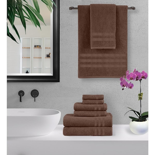 https://images.thdstatic.com/productImages/bd86da0c-1b86-44b8-8f74-984bbd208a90/svn/brown-bath-towels-6pc-towelset-brown-1f_600.jpg