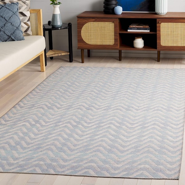 Cabo 4 ft. x 6 ft. Light Blue/Beige Chevron Geometric Area Rug