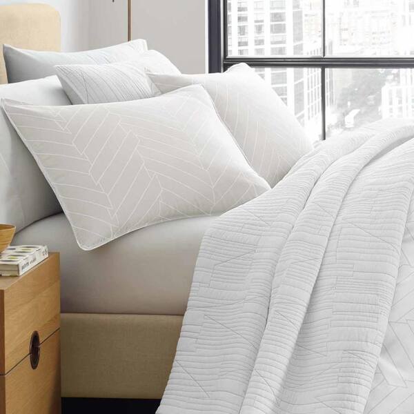 City Scene Zander Duvet Cover Set, White, Full/Queen