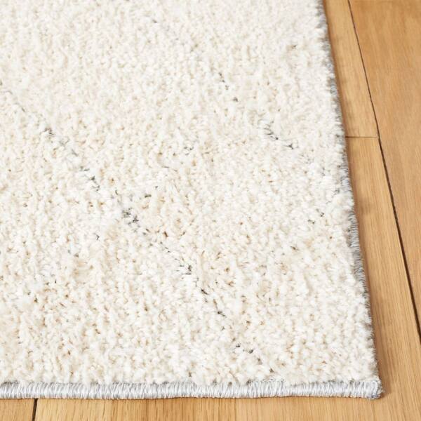 Martha Stewart by SAFAVIEH Layered Faux Bois Indoor/ Outdoor Waterproof Rug  - On Sale - Bed Bath & Beyond - 15613360