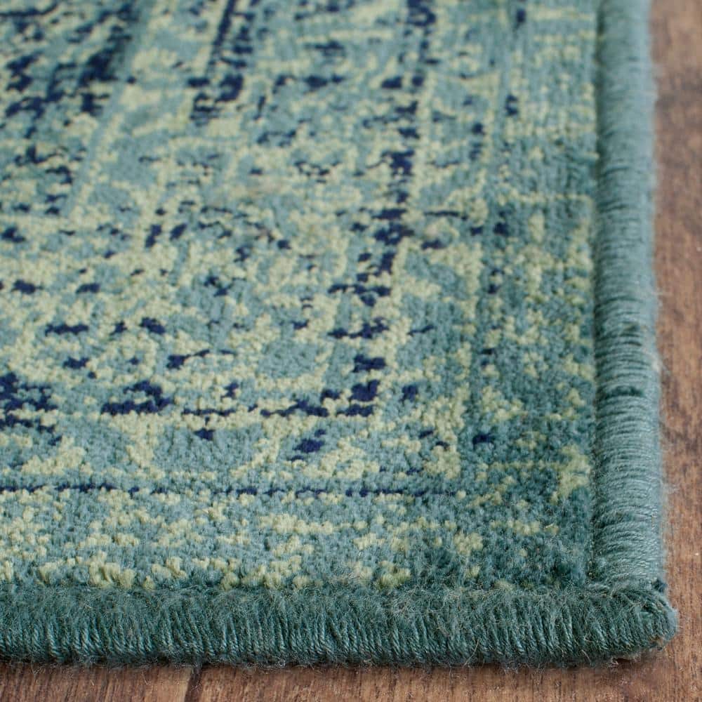 SAFAVIEH Vintage Kynaston Traditional Area Rug, Turquoise/Multi, 2' x 3'