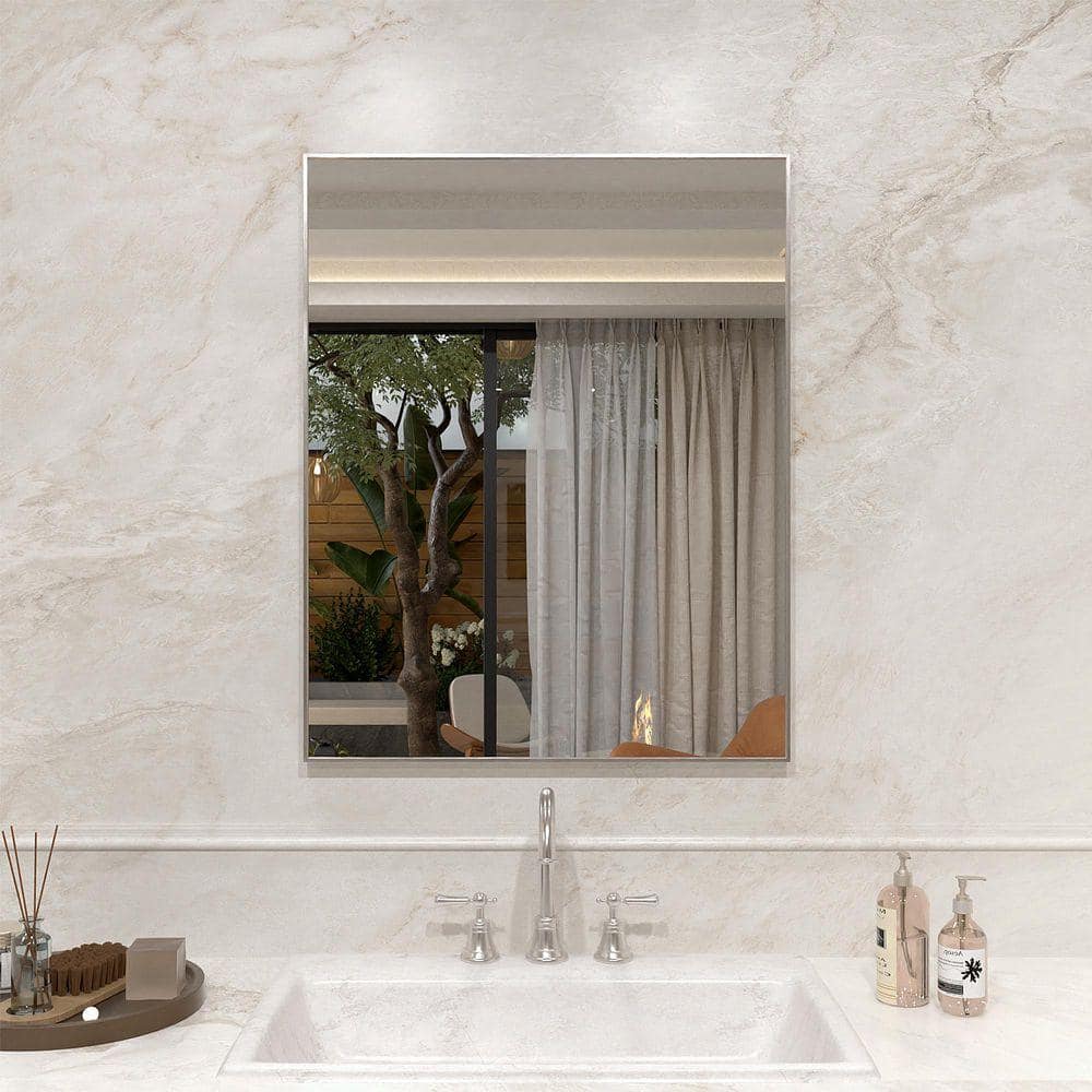 エクリュ38 Sylanor 24 in. W x 30 in. H Rectangular Framed Wall Bathroom