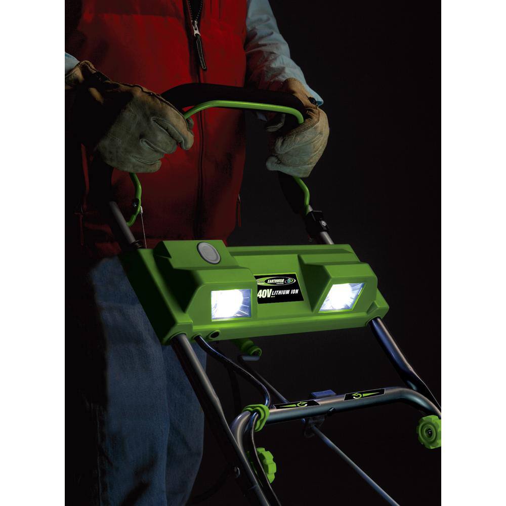 Earthwise SN74018 18 In. 40Volt 4 Ah Cordless Electric Snow Thrower