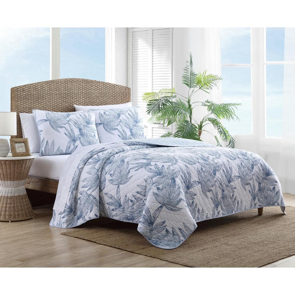 Kayo Breezy Blue Cotton Twin Quilt Set with Reversible Design