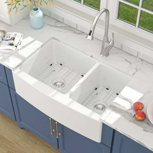 33 in. W x 21 in. D Ceramic White Double Bowl Farmhouse Apron Kitchen Sink with Grid and Strainer
