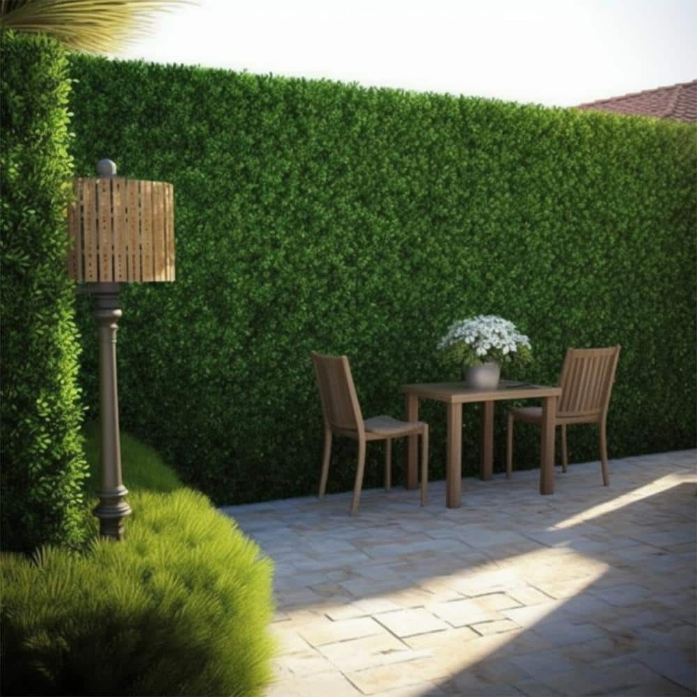 20 x 20 Green Faux Boxwood Hedge Wall Panels