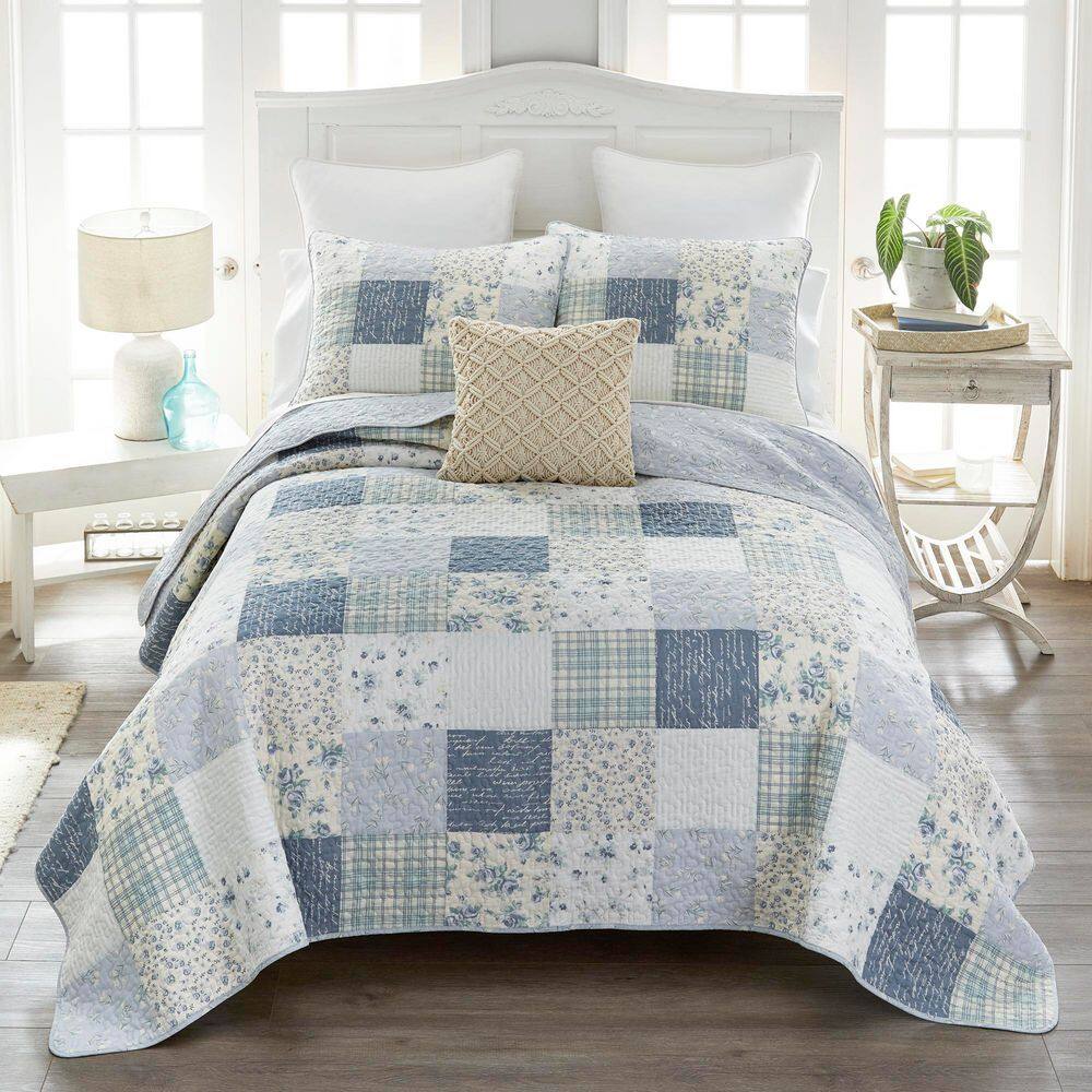 Blue Pastures 2-Piece Blue and White Cotton Twin Quilt Set price history on PriceWatchPro