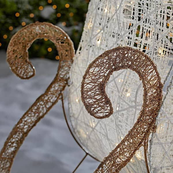 https://images.thdstatic.com/productImages/bdd832f0-a182-452d-8155-d51644b549cd/svn/home-accents-holiday-christmas-yard-decorations-ty605-1711-7-1d_600.jpg