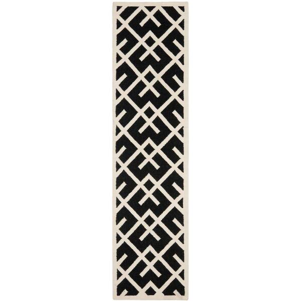 SAFAVIEH Dhurries Black/Ivory 3 ft. x 6 ft. Border Geometric Runner Rug