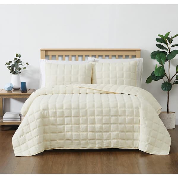 Truly Soft Cozy Gauze Ivory Full/Queen 3-Piece Microfiber Quilt Set