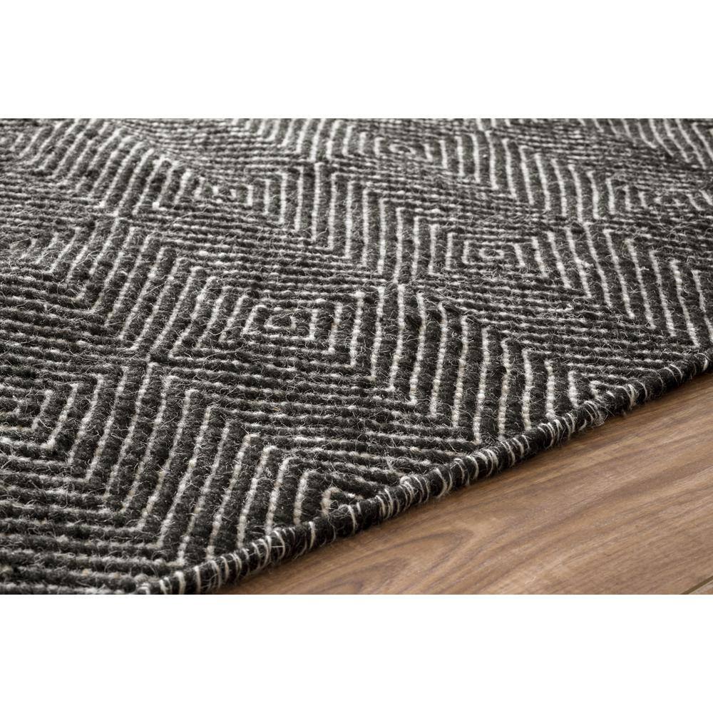 Handmade Black Geometric Wool 6' x 9' Area Rug