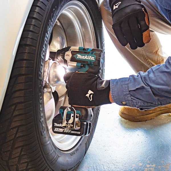 18V LXT Lithium-Ion Brushless Cordless 4-Speed Mid-Torque 1/2 in. Impact Wrench Kit w/ Detent Anvil, 5.0Ah