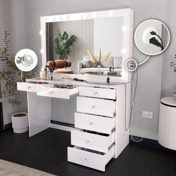 Drawer - あいぽんさま専用です Signature Design by Ashley Cadmori B2615B1 Dresser and Mirror
