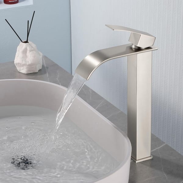 Single Handle Single Hole Bathroom Faucet in Brushed Nickel