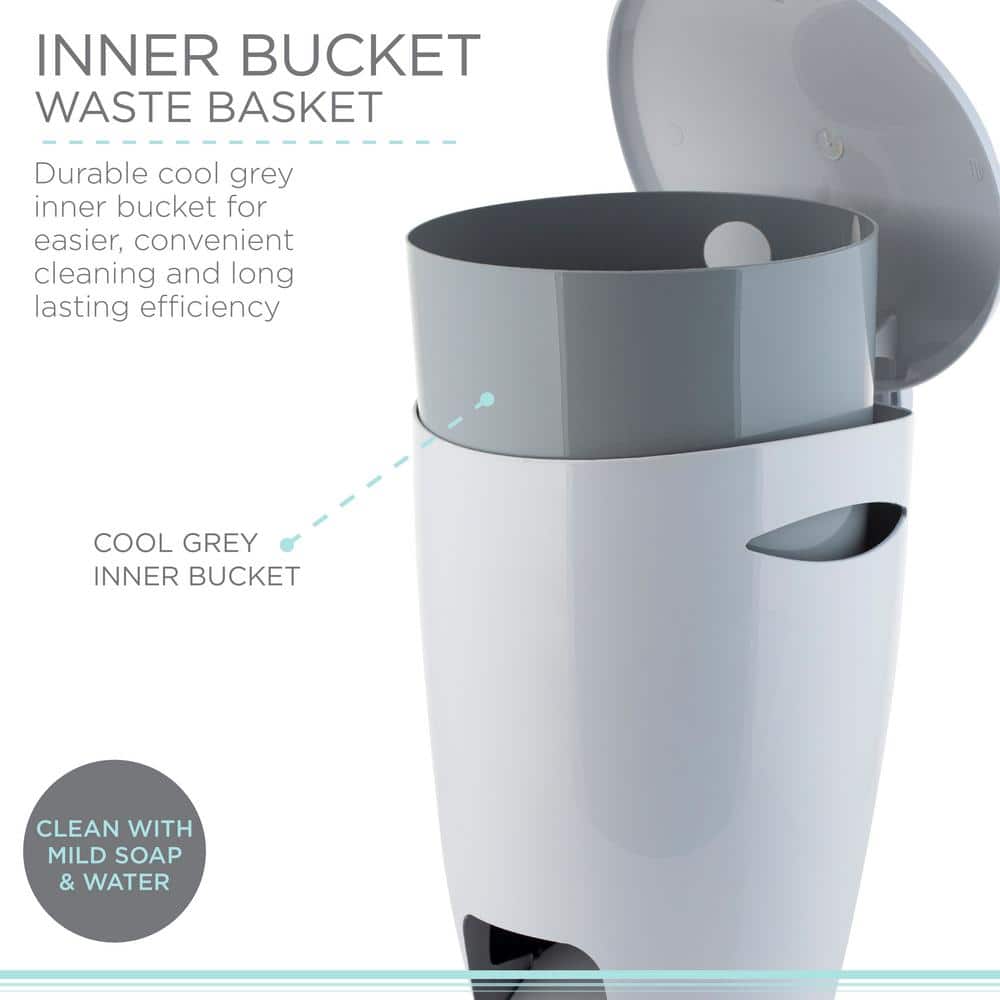 White Plastic 5L Step Pedal Trash Bin