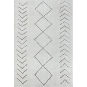 Cana Cream 8 ft. x 10 ft. Diamond Transitional Casual Synthetic Area Rug