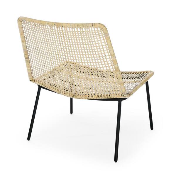 woven indoor chair