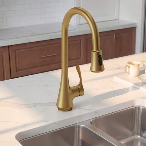 Modern Pull Down Kitchen Faucet 18.3 in. H with 360° Swivel Spout in Brushed Gold
