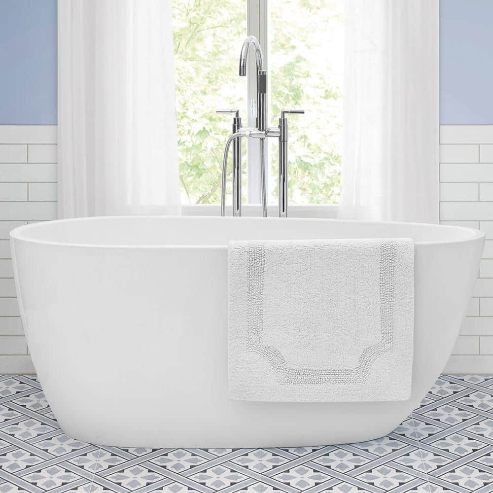 White Cotton Reversible 2-Piece Bath Rug Set