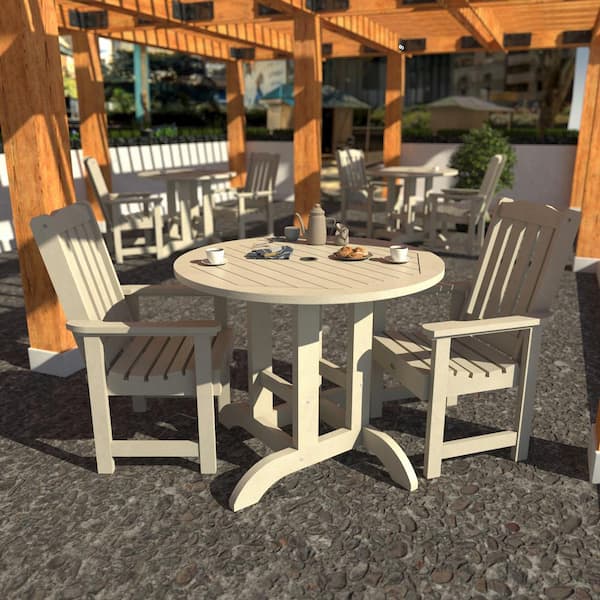 Highwood Springville 3-Pieces Round Recycled Plastic Outdoor Dining Set