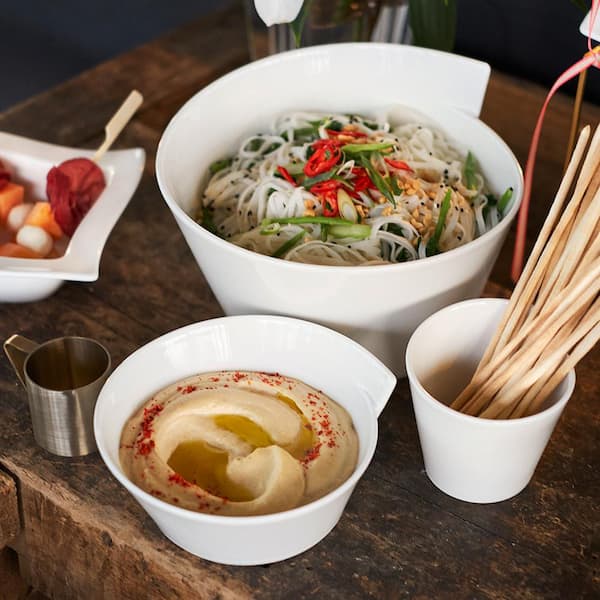 New Wave White Porcelain 11 in. Round Serving Bowl