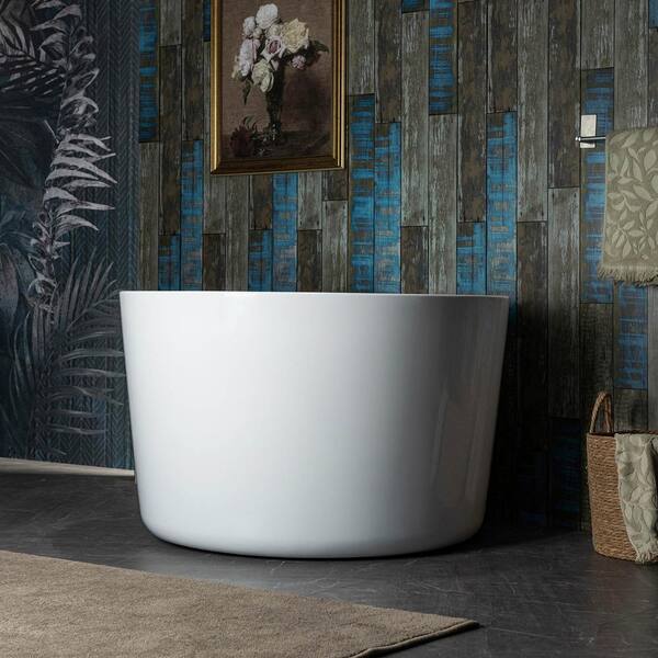 WOODBRIDGE 41 in. Acrylic FlatBottom Round Japanese Soaking
