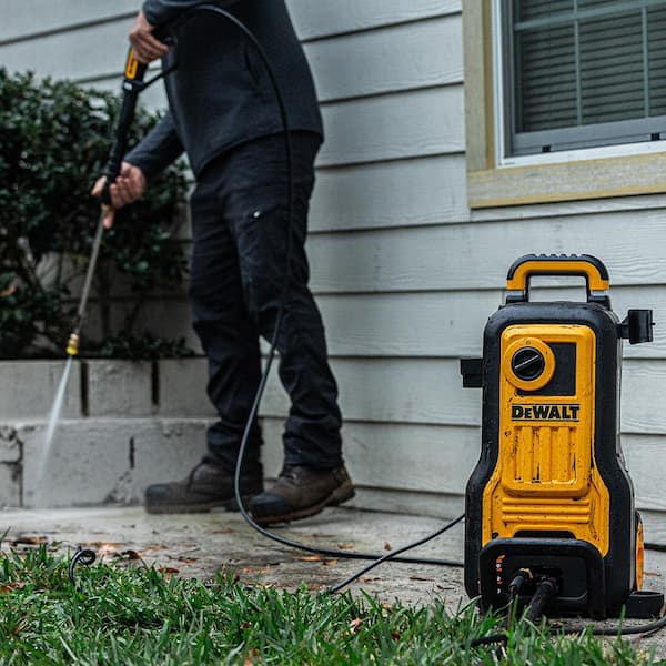 Dewalt 2800 psi pressure washer discount