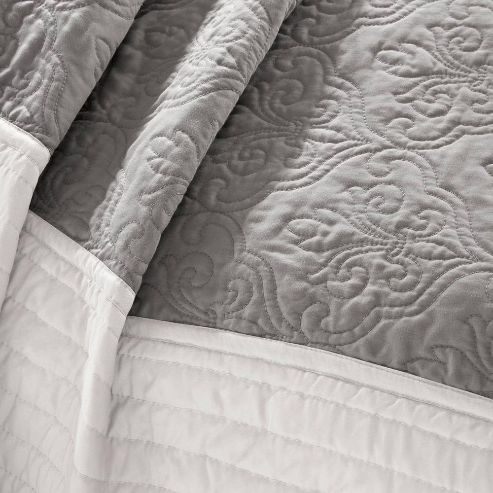 King Black Microfiber Reversible 7-Piece Coverlet Set