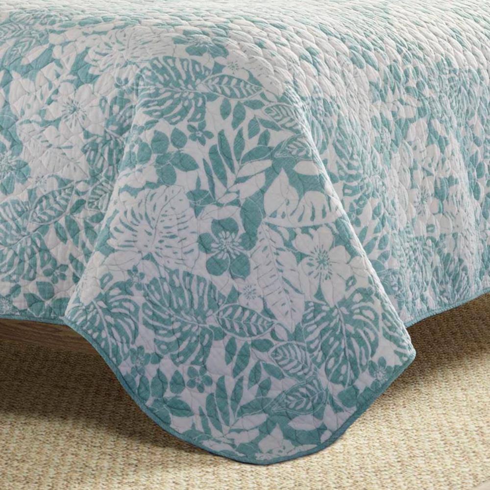 Coastal Breeze King Cotton Quilt Set in Aqua Blue with Reversible Design