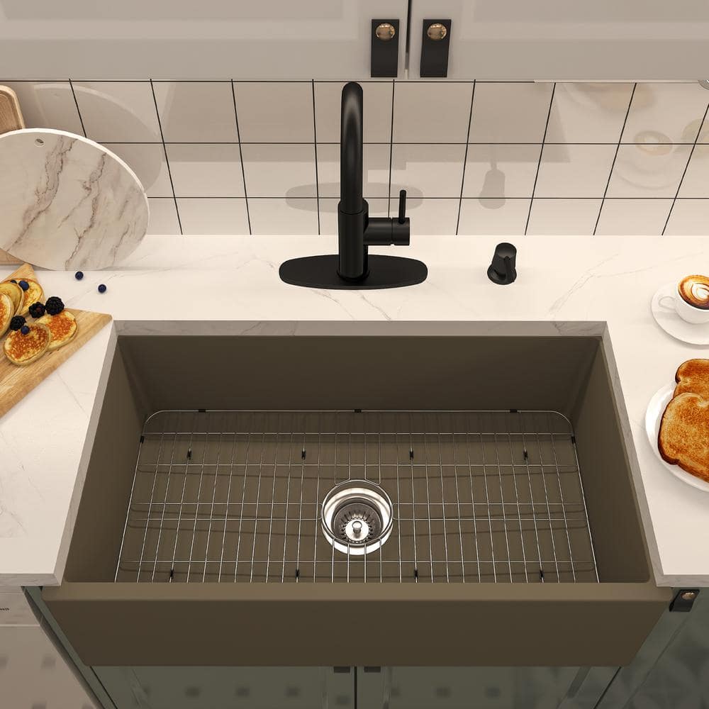 Taupe Clay Fireclay 33'' Single Bowl Farmhouse Kitchen Sink