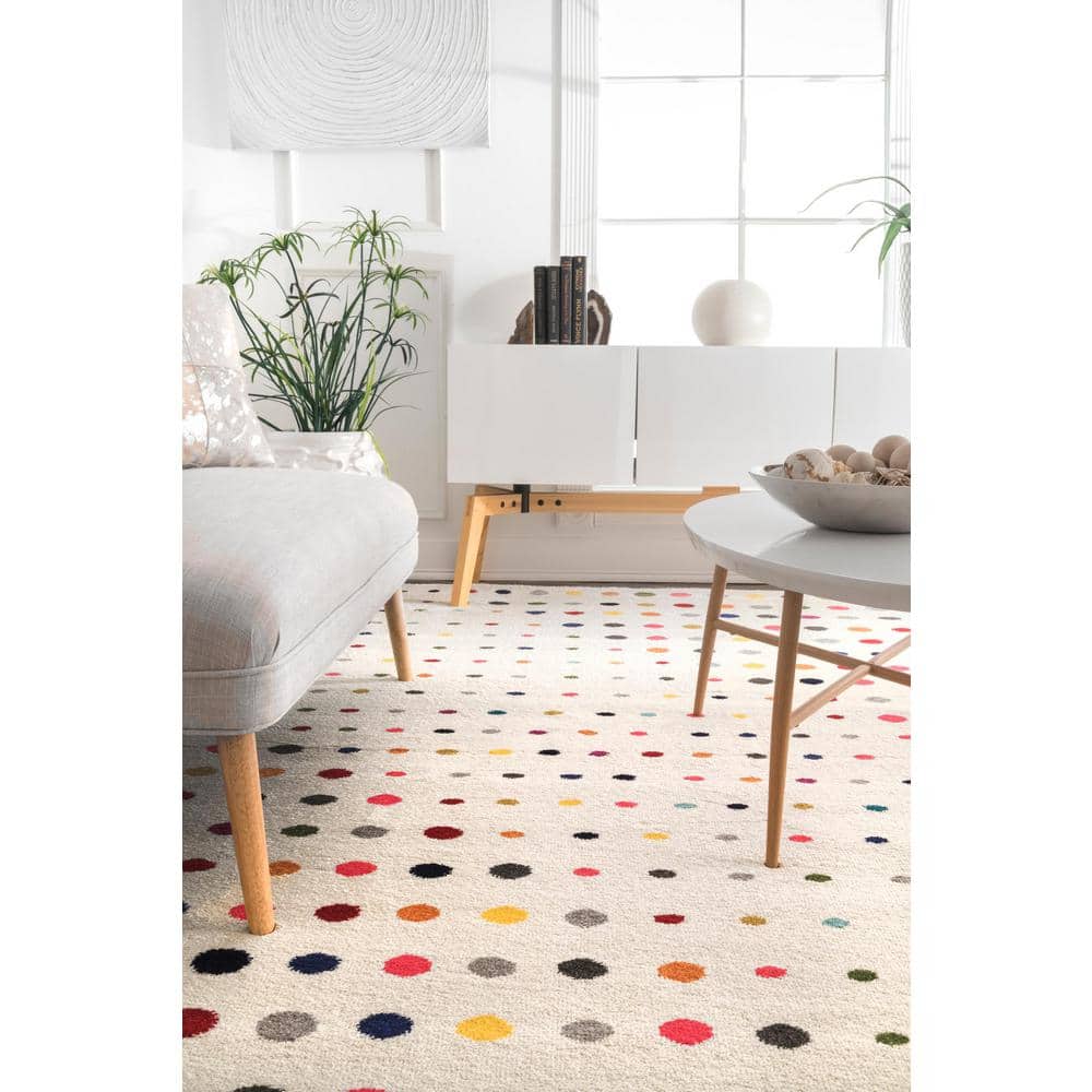 5'x8' Multicolor Polka Dot Synthetic Area Rug