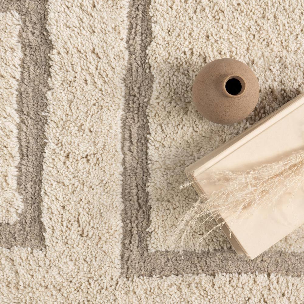 Murray Ivory Geometric Wool Machine Washable 8' x 10' Area Rug