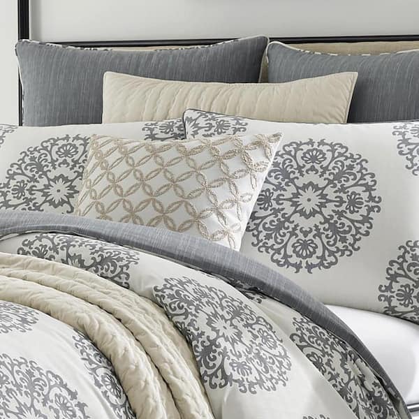 Bristol Gray/Cream Medallion Cotton Comforter Set