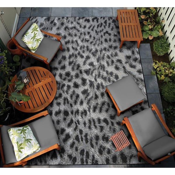 Dolce Lynx Ivory-Charcoal Gray 5 ft. x 8 ft. Indoor/Outdoor Area Rug