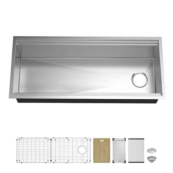 https://images.thdstatic.com/productImages/be42012f-439e-47a6-befa-b5ccff53abc8/svn/stainless-steel-glacier-bay-undermount-kitchen-sinks-fsu2z4519a1acc-64_600.jpg