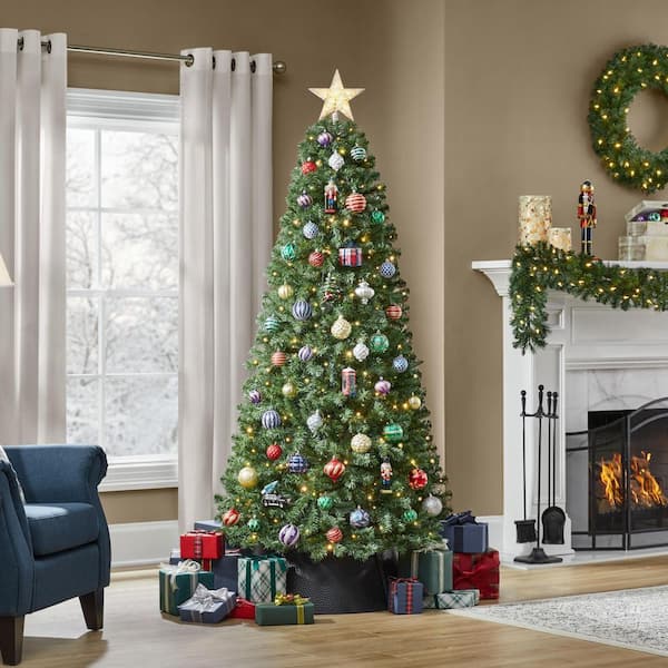 https://images.thdstatic.com/productImages/be455230-ec53-47e6-b2c1-4048cf8c896b/svn/home-accents-holiday-pre-lit-christmas-trees-22hd30002-e1_600.jpg