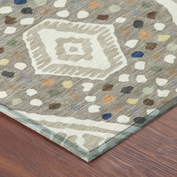 Chantille Machine Washable Indoor/Outdoor Abstract ACN2457 Ivory 2 ft. x 3 ft. Accent Rug