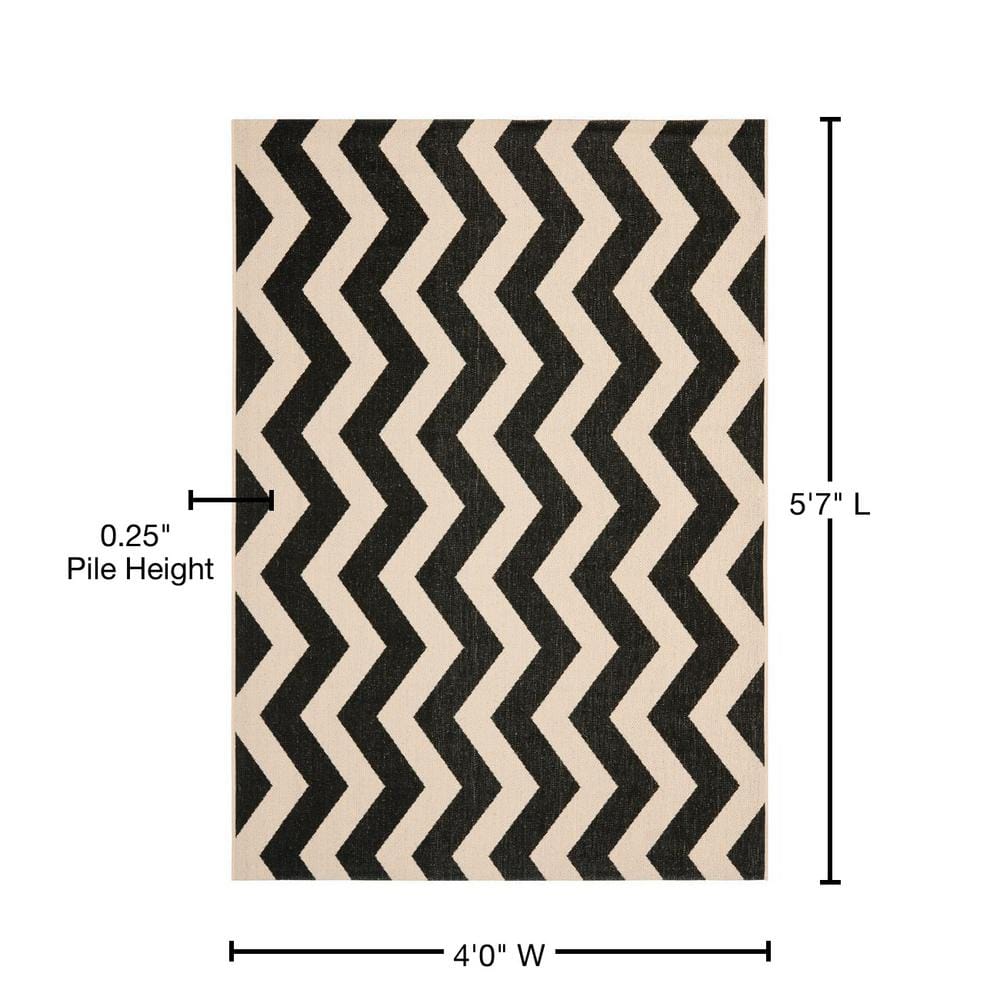 Elegant Black and Beige Rectangular Synthetic Area Rug - 47"x5'7"