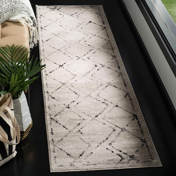 Skyler Ivory/Gray 2 ft. x 10 ft. Border Runner Rug