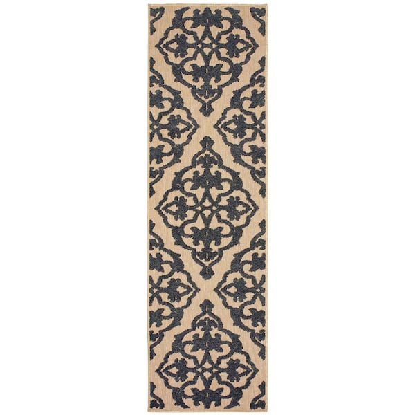 Selene Black 2 ft. x 8 ft. Outdoor Runner Rug