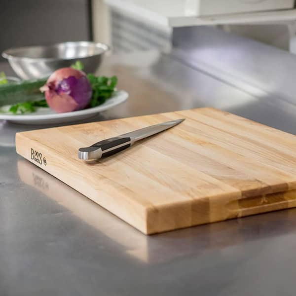 https://images.thdstatic.com/productImages/be692035-c3d5-44eb-a124-292eaa40f18d/svn/brown-john-boos-cutting-boards-r2418-4f_600.jpg