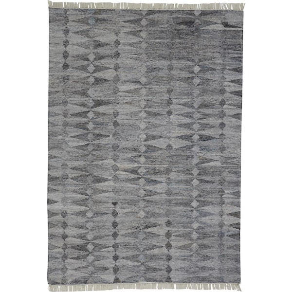 HomeRoots Gray Geometric 9 ft. x 12 ft. Area Rug