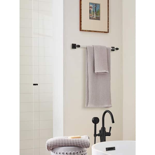 Glacio 24 in. (610 mm) L Towel Bar in Clear/Matte Black