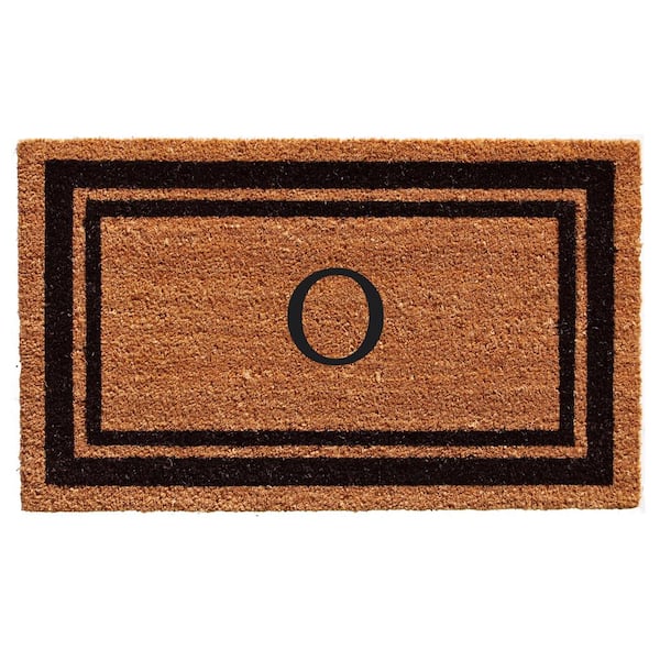 Calloway Mills Black Border 24" x 48" Monogram Doormat (Letter O)