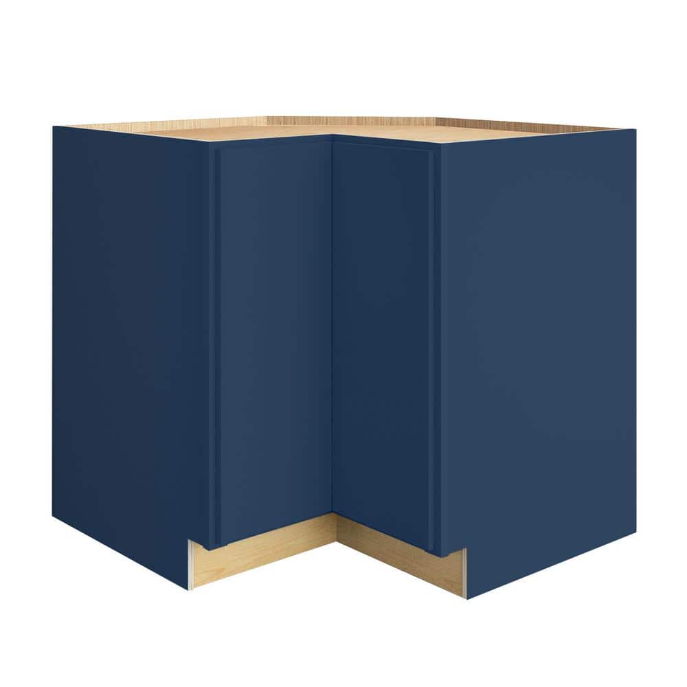 Hargrove 33 in. W x 33 in. D x 34.5 in. H Assembled Plywood Corner Easy Rea