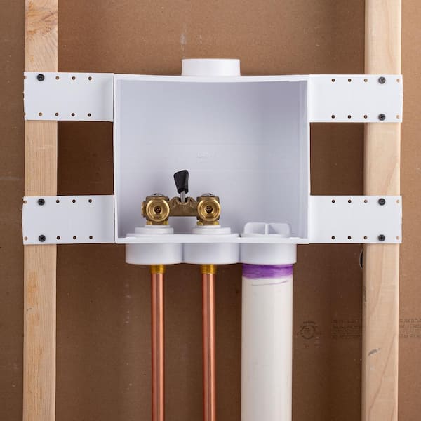 Quadtro 2 in. Copper Sweat Connection Washing Machine Outlet Box with Water Pressure Regulator Quadtro 2 in. Copper Sweat Connection Washing Machine Outlet Box with Water Pressure Regulator