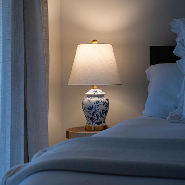 JONATHAN Y Juliana Traditional Classic Chinoiserie Ceramic 22.25-in Brass Gold LED Rotary Socket Table Lamp With Linen Shade JYL3085A At