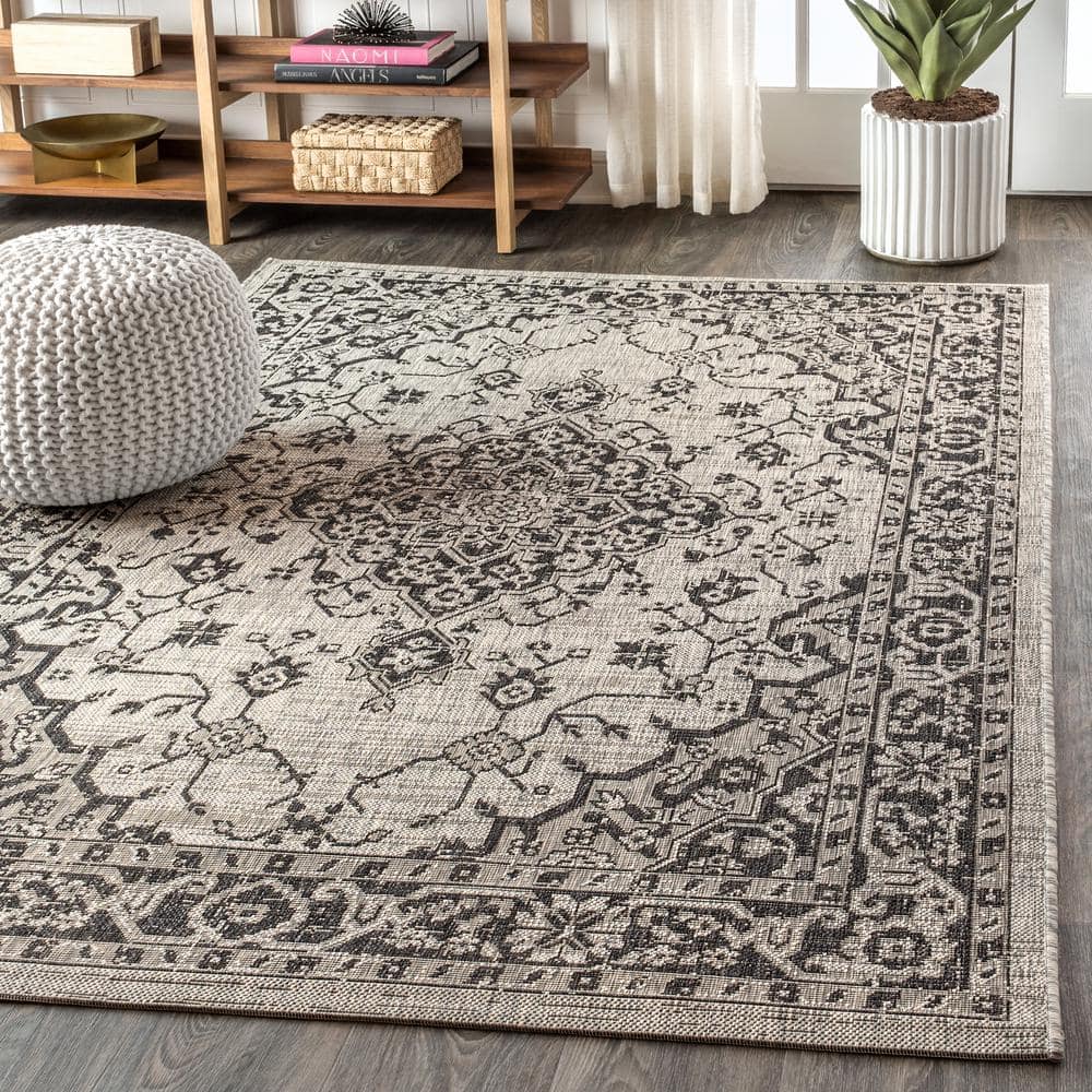 Gray Synthetic Medallion 9' x 12' Flat Woven Rug