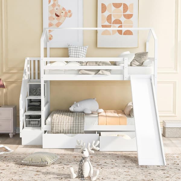 Rooms 2 go top bunk beds