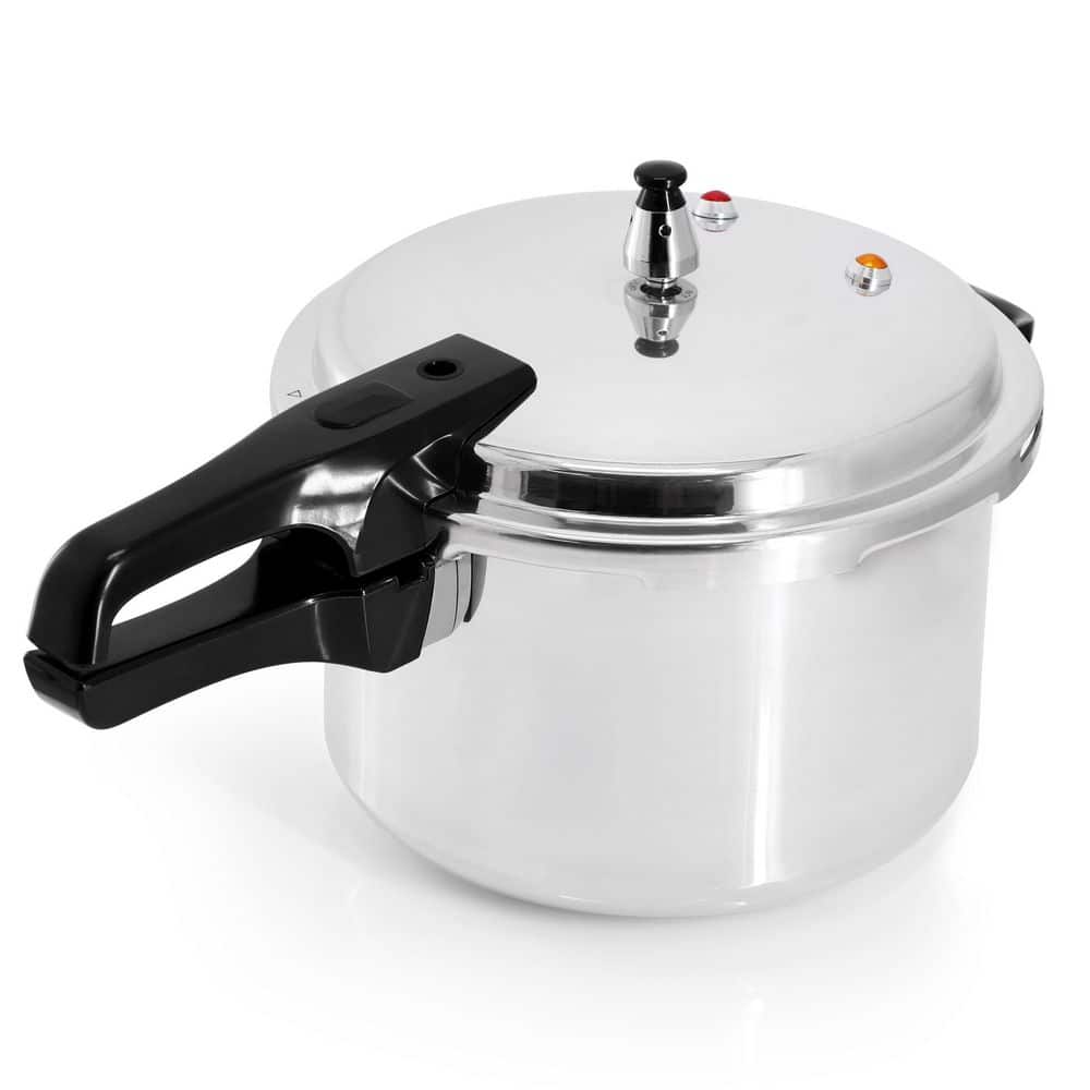 MegaChef 7 qt. Silver Aluminum Gas and Induction Compatible